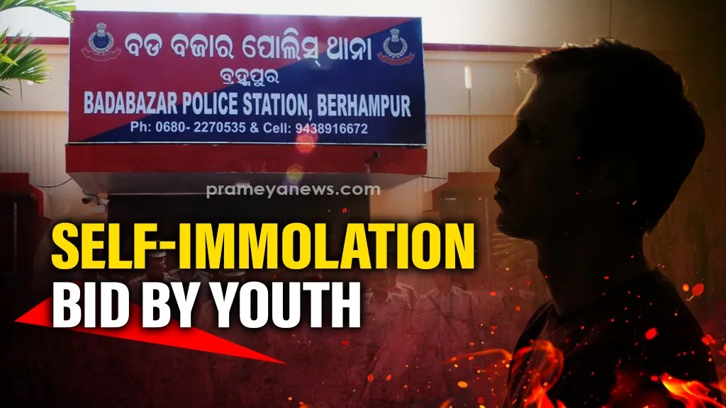 A youth attempted self-immolation by pouring petrol on himself and setting himself ablaze at Methu Chhak under Bada Bazar police station in the city.